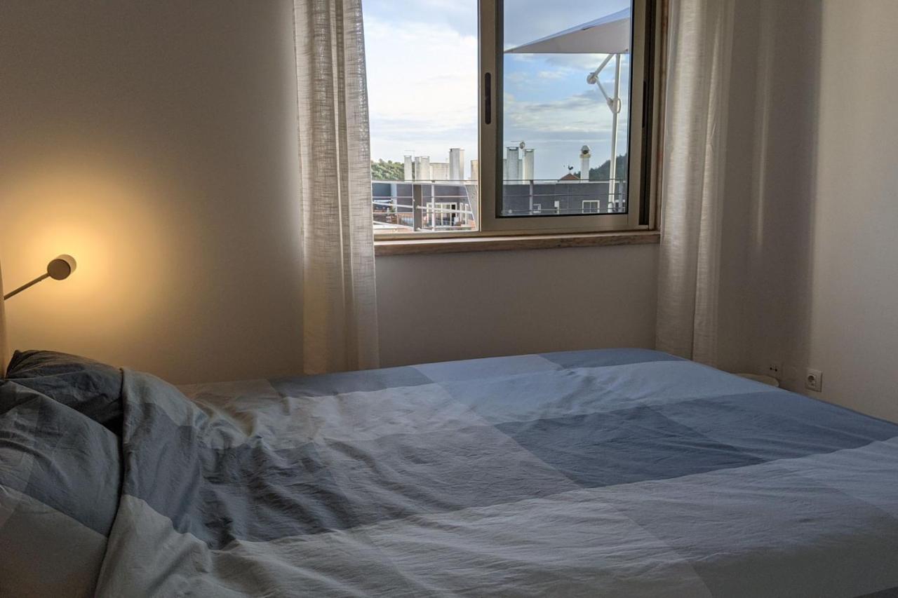 Lovelystay - Sesimbra 3Bdr Apartment W/Terrace מראה חיצוני תמונה